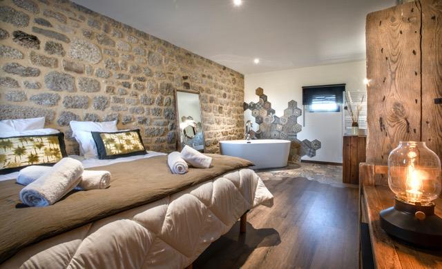 Entreprise spécialisée dans la décoration d'intérieur près de Saint-Flour